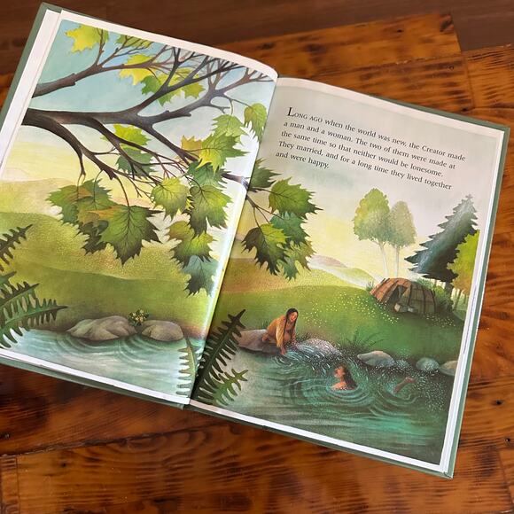 Vintage 1993 The First Strawberries A Cherokee Story Hardcover Book - Picture 4 of 12